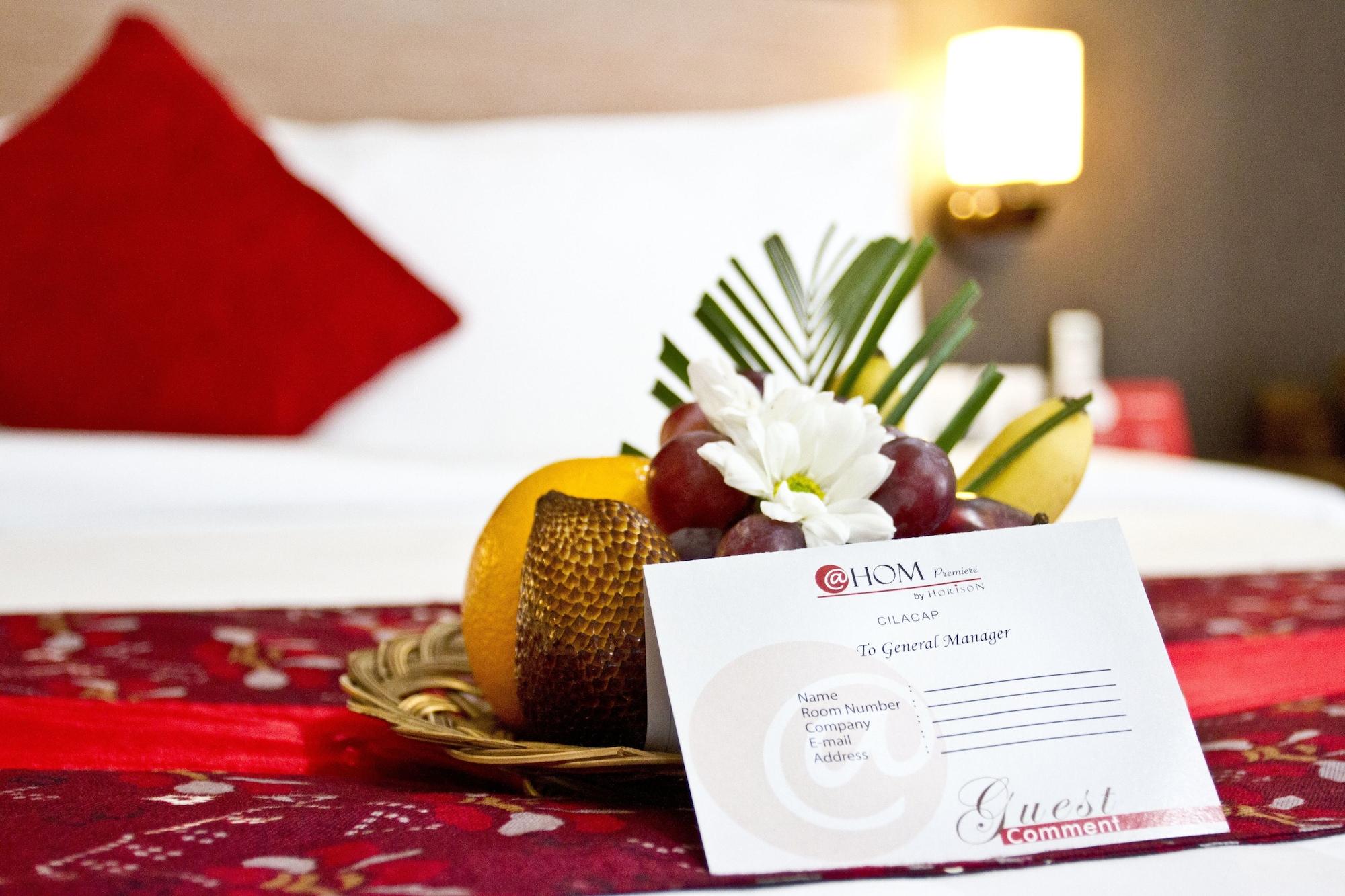 @Hom Premiere Cilacap Ngoại thất bức ảnh