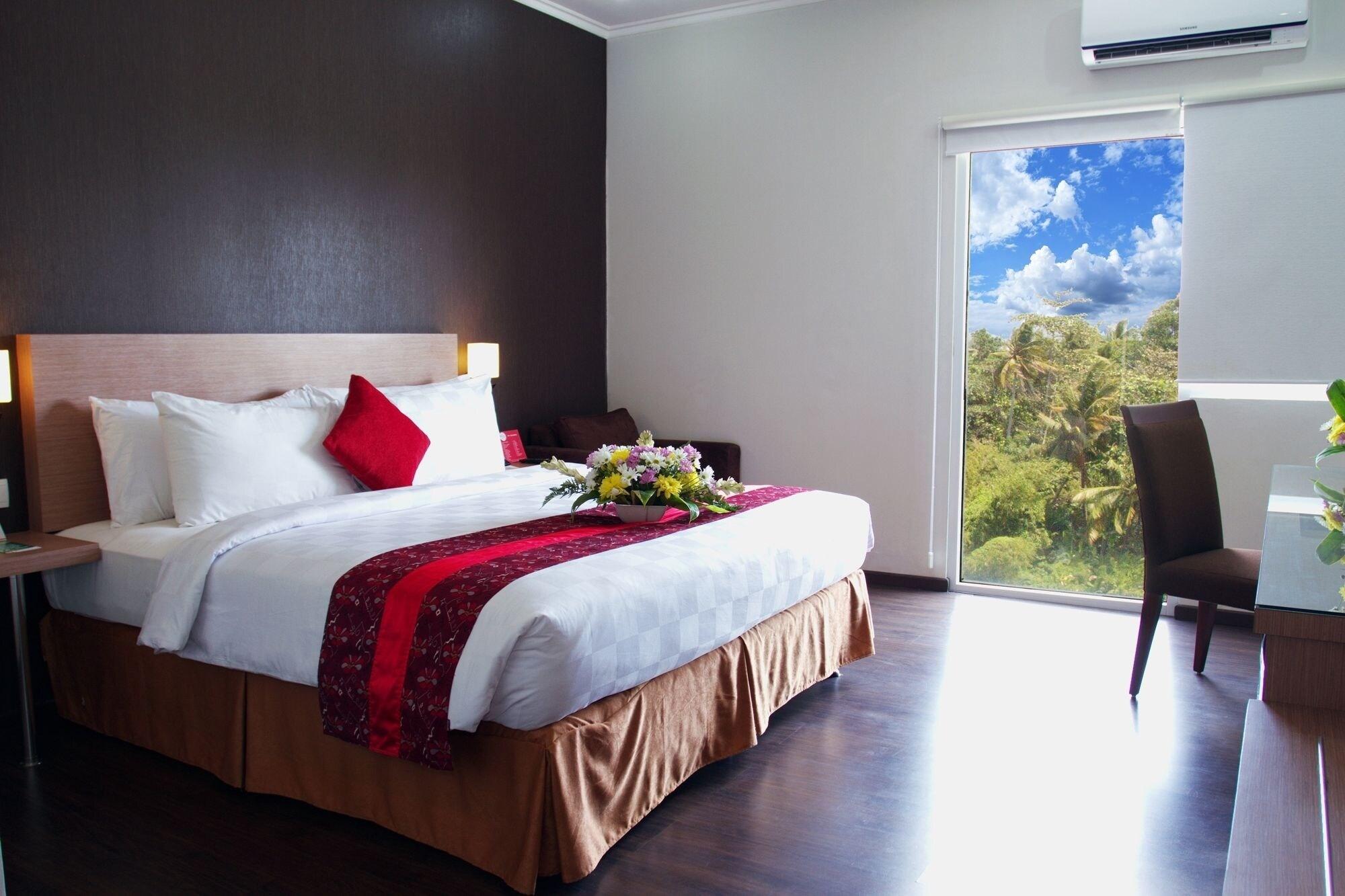 @Hom Premiere Cilacap Ngoại thất bức ảnh