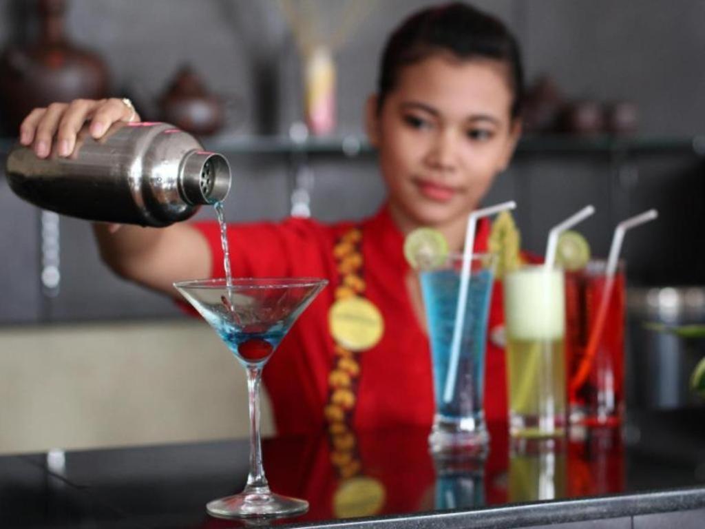 @Hom Premiere Cilacap Ngoại thất bức ảnh