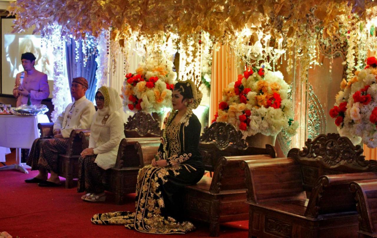 @Hom Premiere Cilacap Ngoại thất bức ảnh